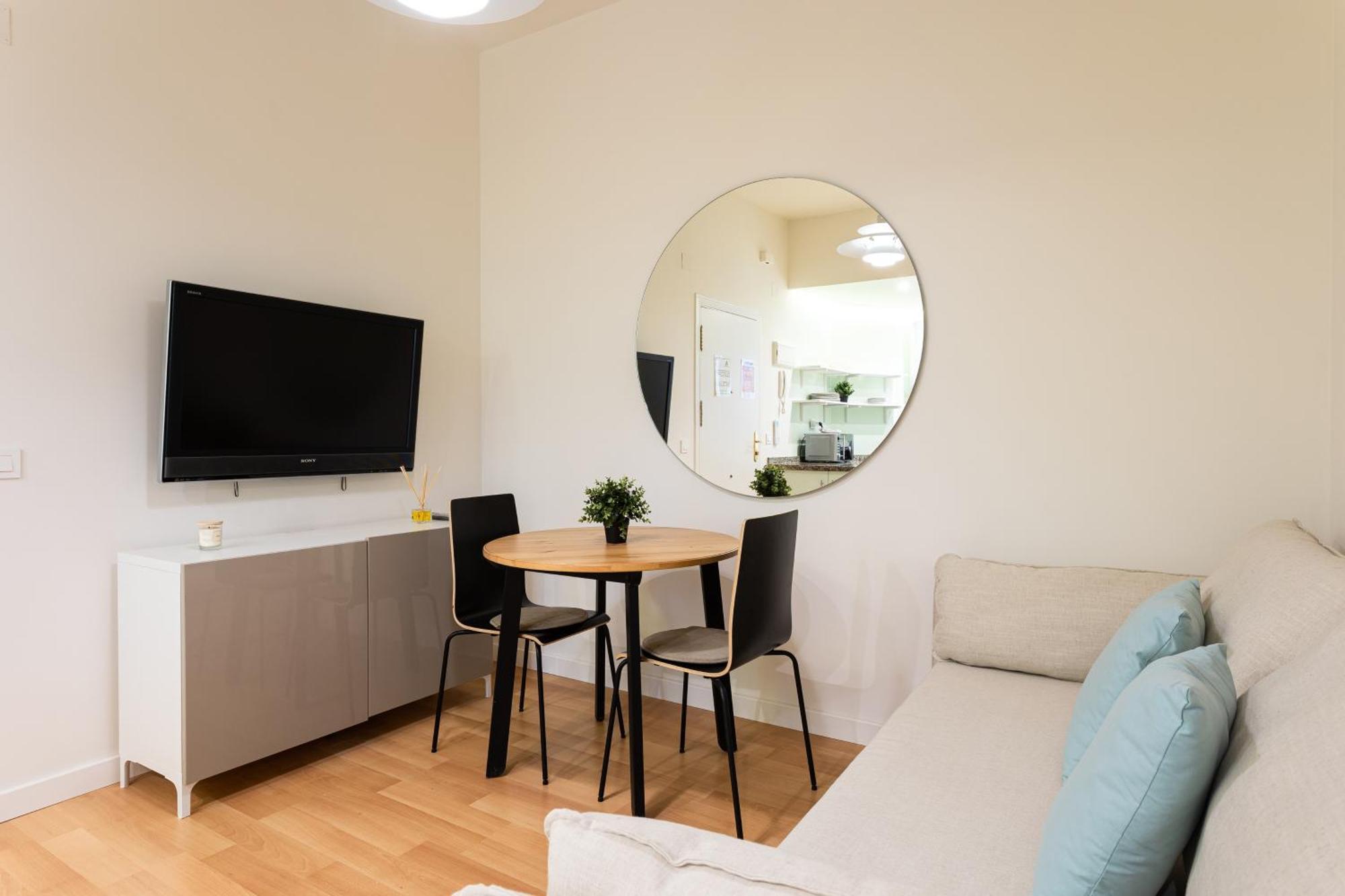 Апартаменты Holidays2Malaga Picasso Area Экстерьер фото