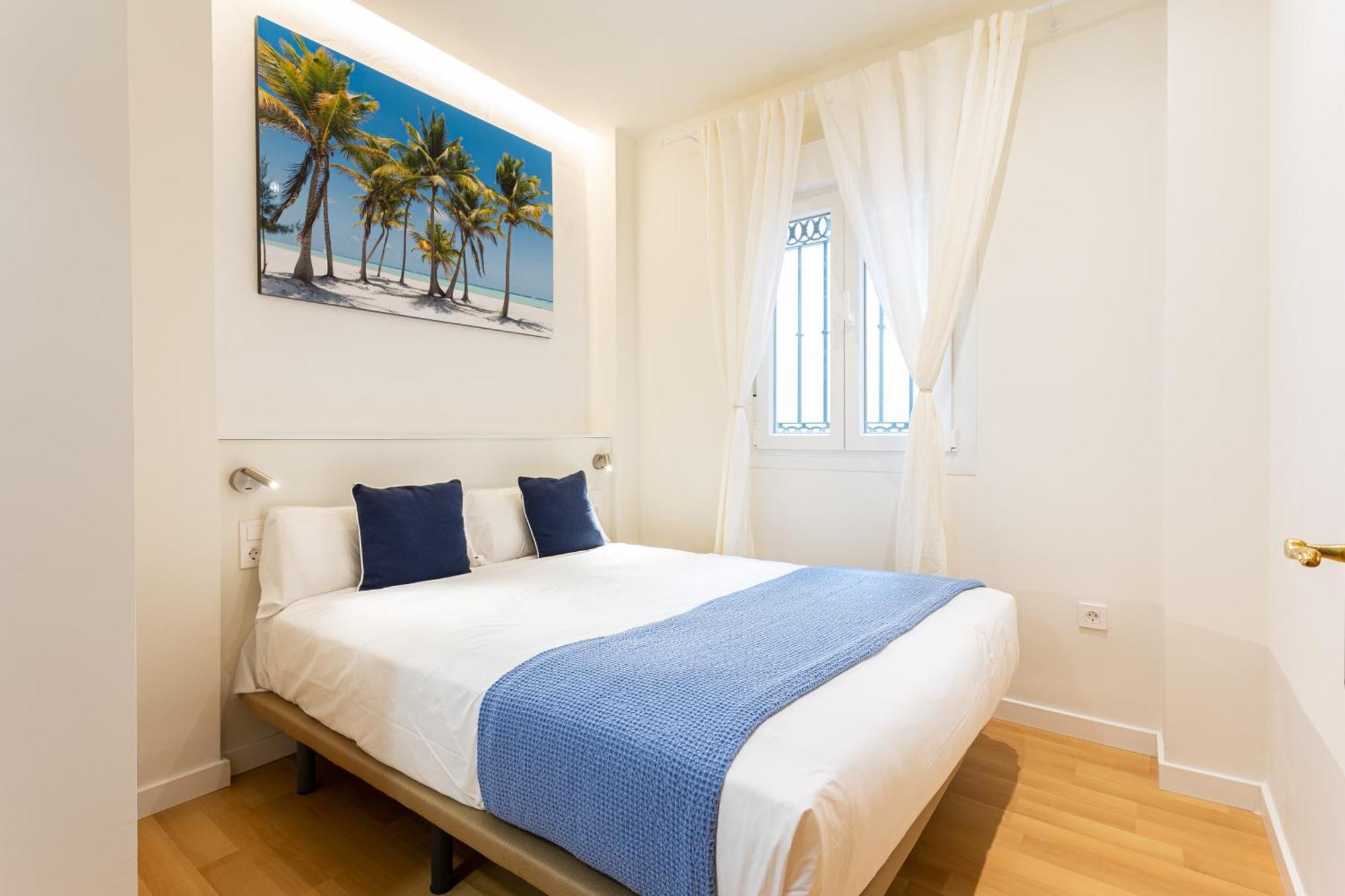 Апартаменты Holidays2Malaga Picasso Area Экстерьер фото